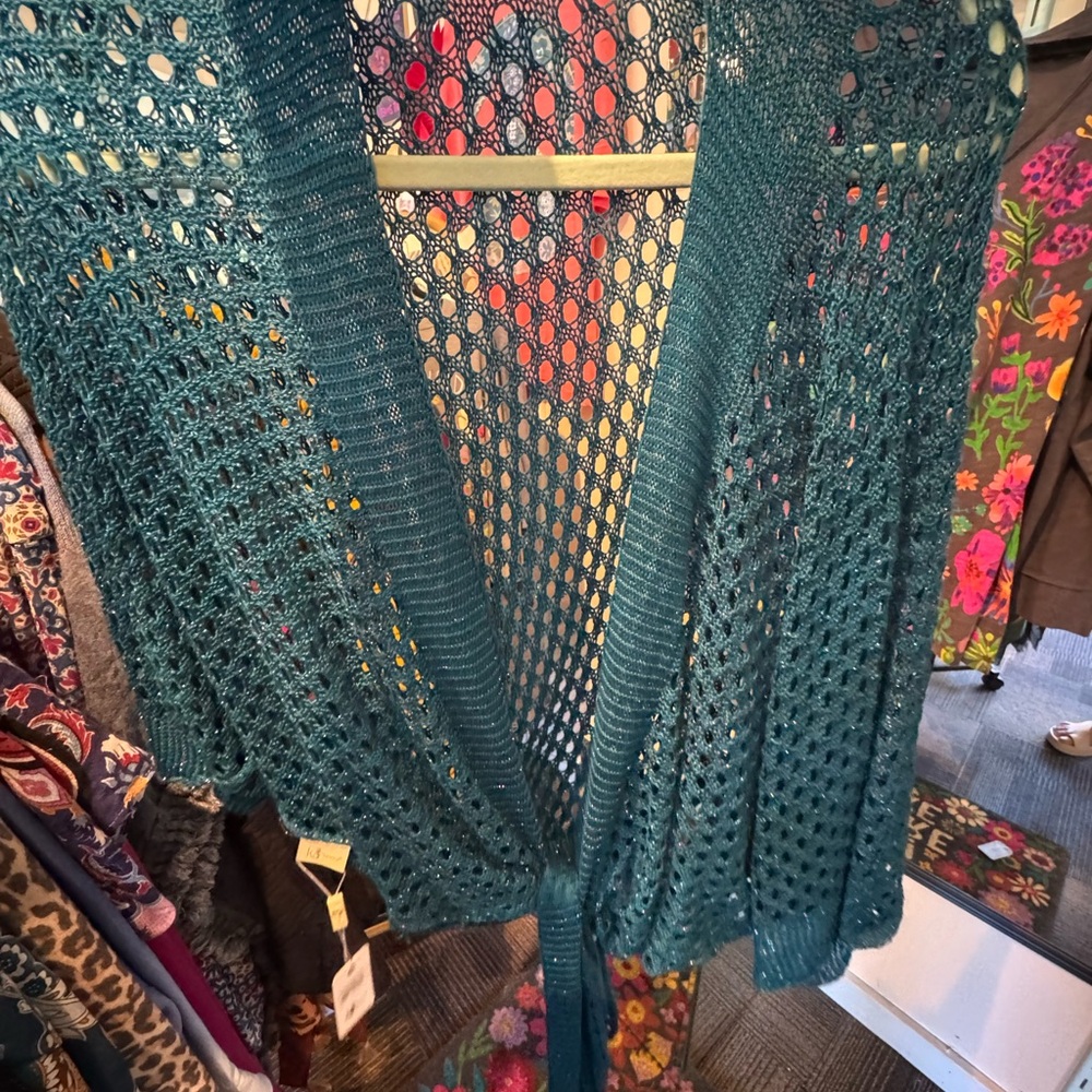 Blue Open-Knit Shrug with Flutter Sleeves - Picture 2 of 4